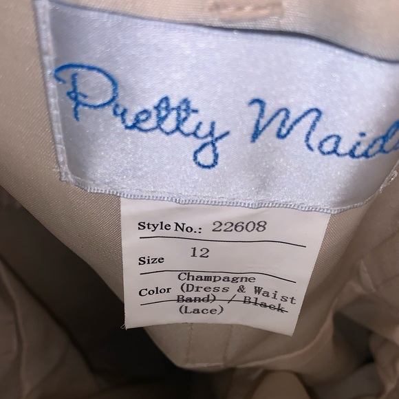 Campaign/black lace dress - Picture 5 of 5